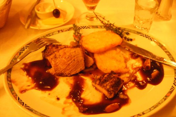 2009-03-01-18-58-1842C0025F-F0E1-0567-DD36-BC2E6A99F6E3.jpg